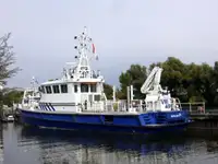 Undersökningsfartyg till salu