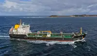 Oil/Chemical tanker till salu