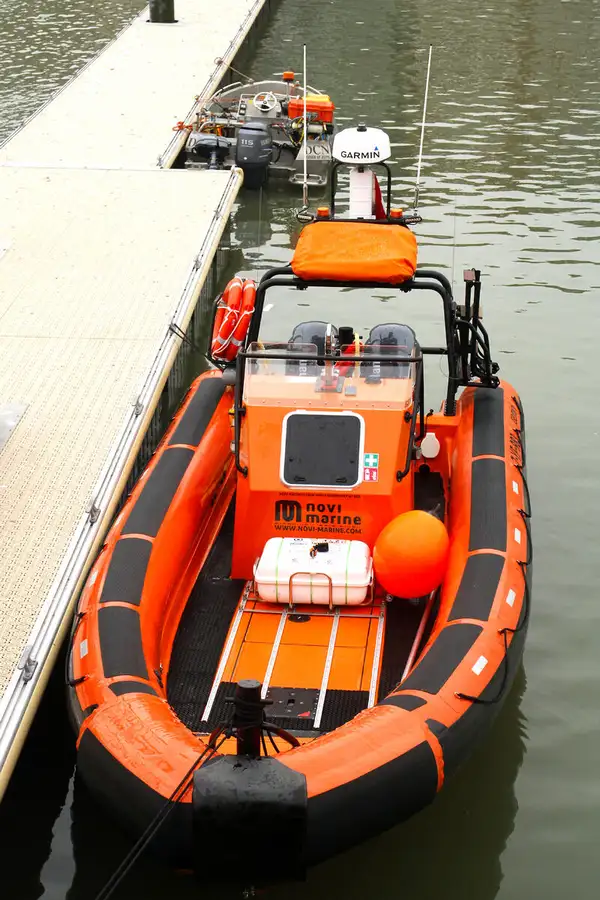 Containerskepp till salu