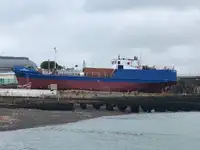 Oil/Chemical tanker till salu