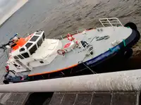 Besättningsbåt till salu