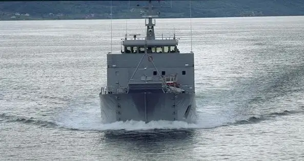 Landstigningsfartyg, tank till salu