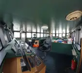 Containerskepp till salu