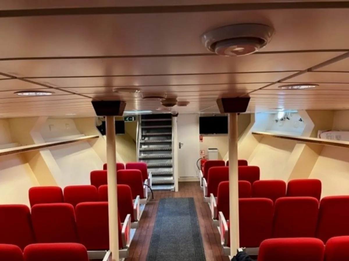 Patrullbåt till salu