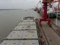 Containerskepp till salu