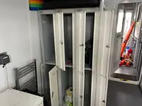 Containerskepp till salu