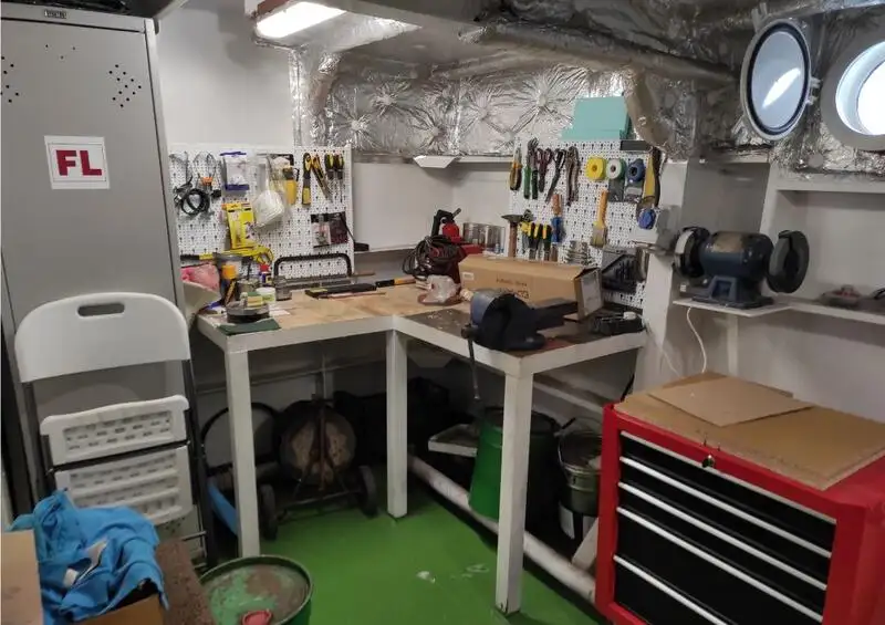Arbetsbåtar till salu