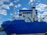 Containerskepp till salu