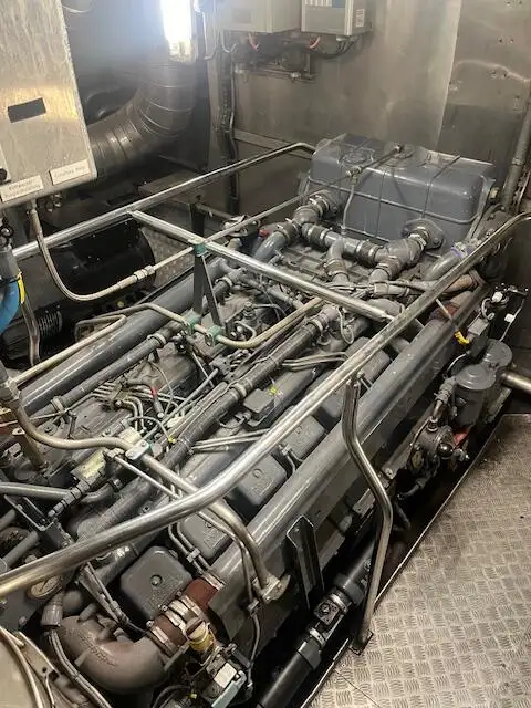 Undersökningsfartyg till salu