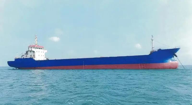 Containerfartyg till salu