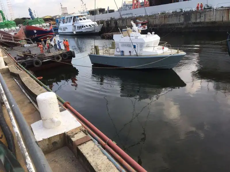 Lotsbåt till salu