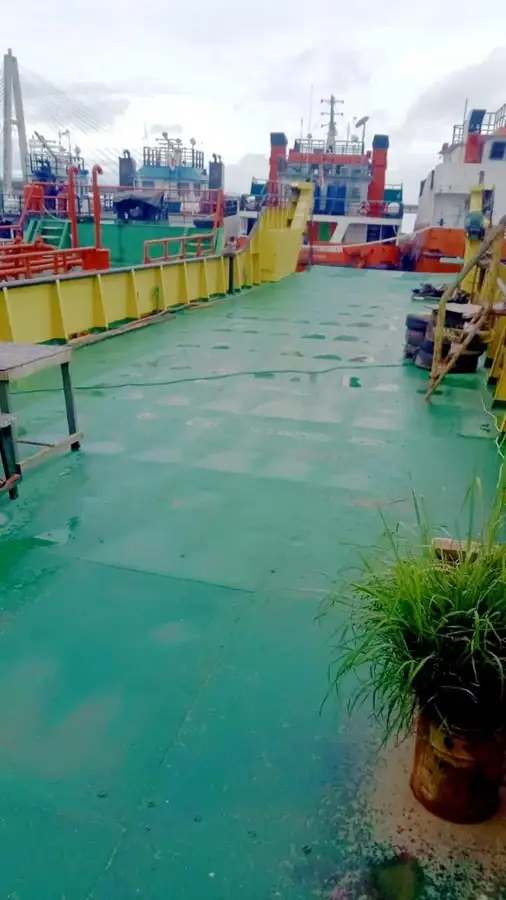 Landstigningsfarkost, Tank till salu