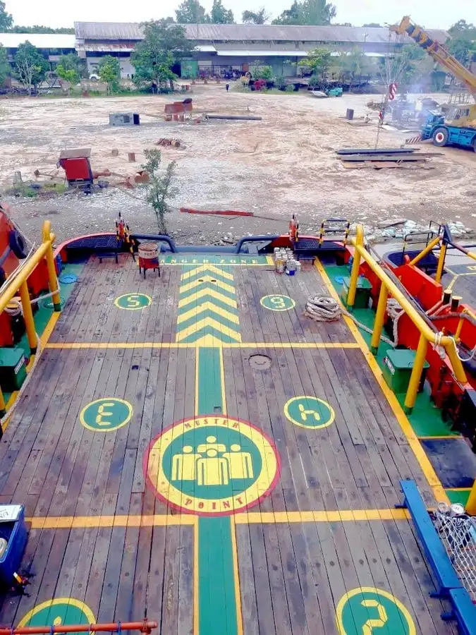 Bogserbåt till salu