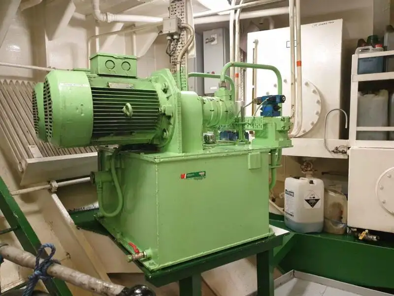 Bogserbåt till salu