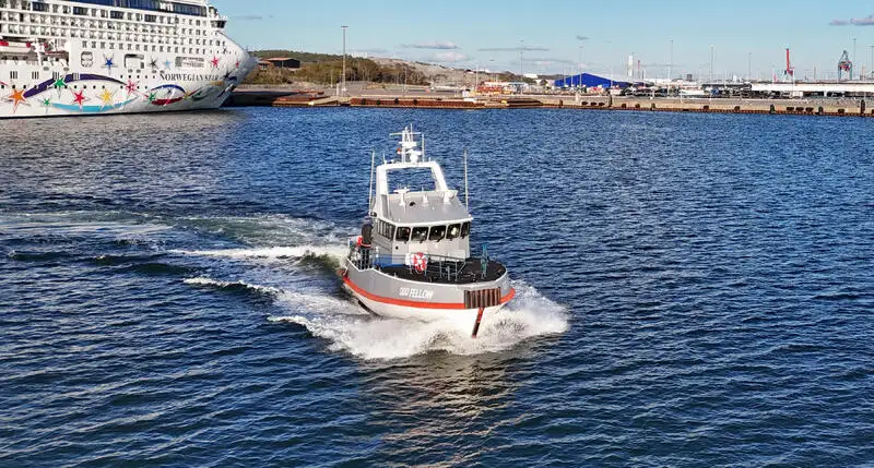 Besättningsbåt till salu