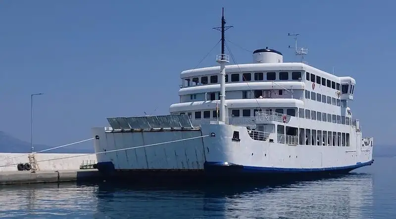 RoPax fartyg till salu