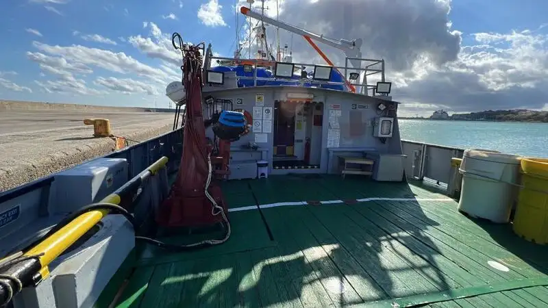 Besättningsbåt till salu