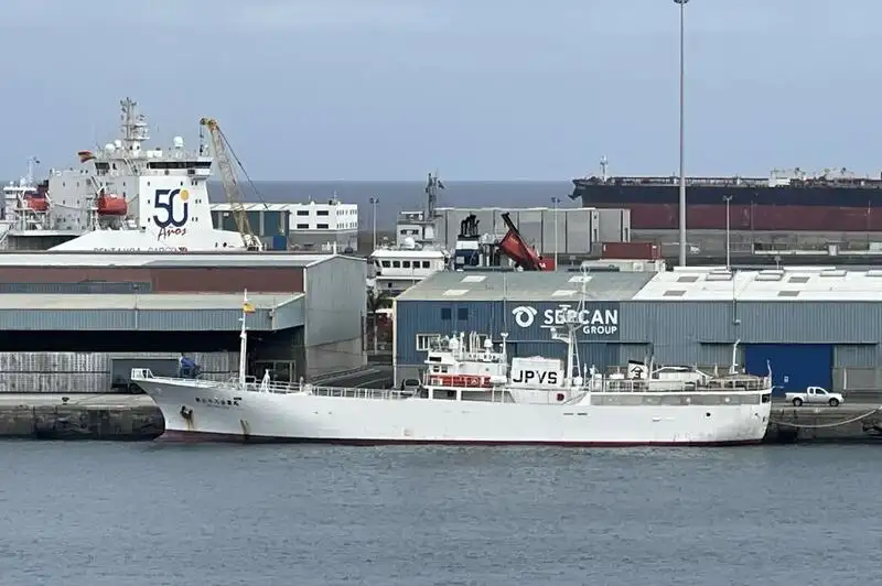 Fisketrålare till salu