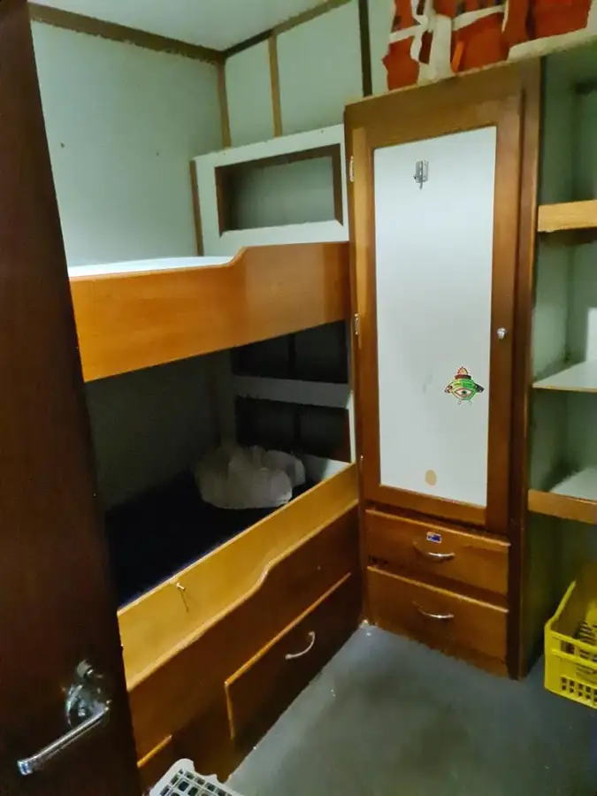 Långrevsfartyg till salu