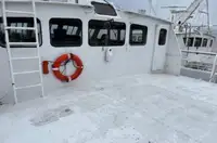 Besättningsbåt till salu