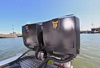 Styv uppblåsbar båt till salu