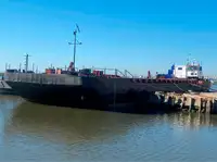 Bogserbåt till salu