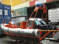 Räddningsfartyg till salu