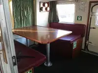 Besättningsbåt till salu