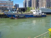 Landstigningsfarkost, Tank till salu