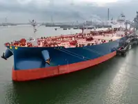 Oljetanker, Kemikalietanker till salu
