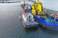 Räddningsfartyg till salu